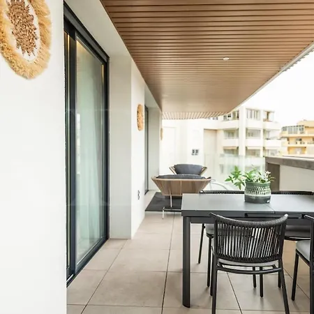 Elegant 2 Bedroom Gem With Terrace And Parking Rems * 푸엔히롤라