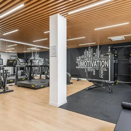 Apartment Elegant 2 Bedroom Gem With Terrace And Parking Rems *