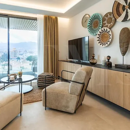 Elegant 2 Bedroom Gem With Terrace And Parking Rems *