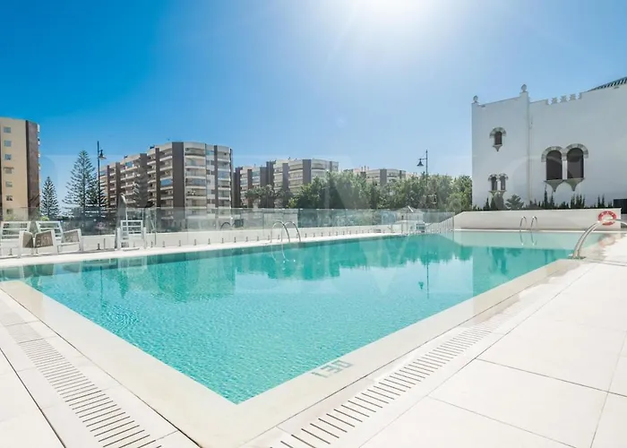 Elegant 2 Bedroom Gem With Terrace And Parking Rems Fuengirola