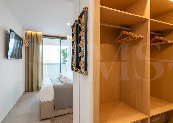 Appartement Elegant 2 Bedroom Gem With Terrace And Parking Rems *